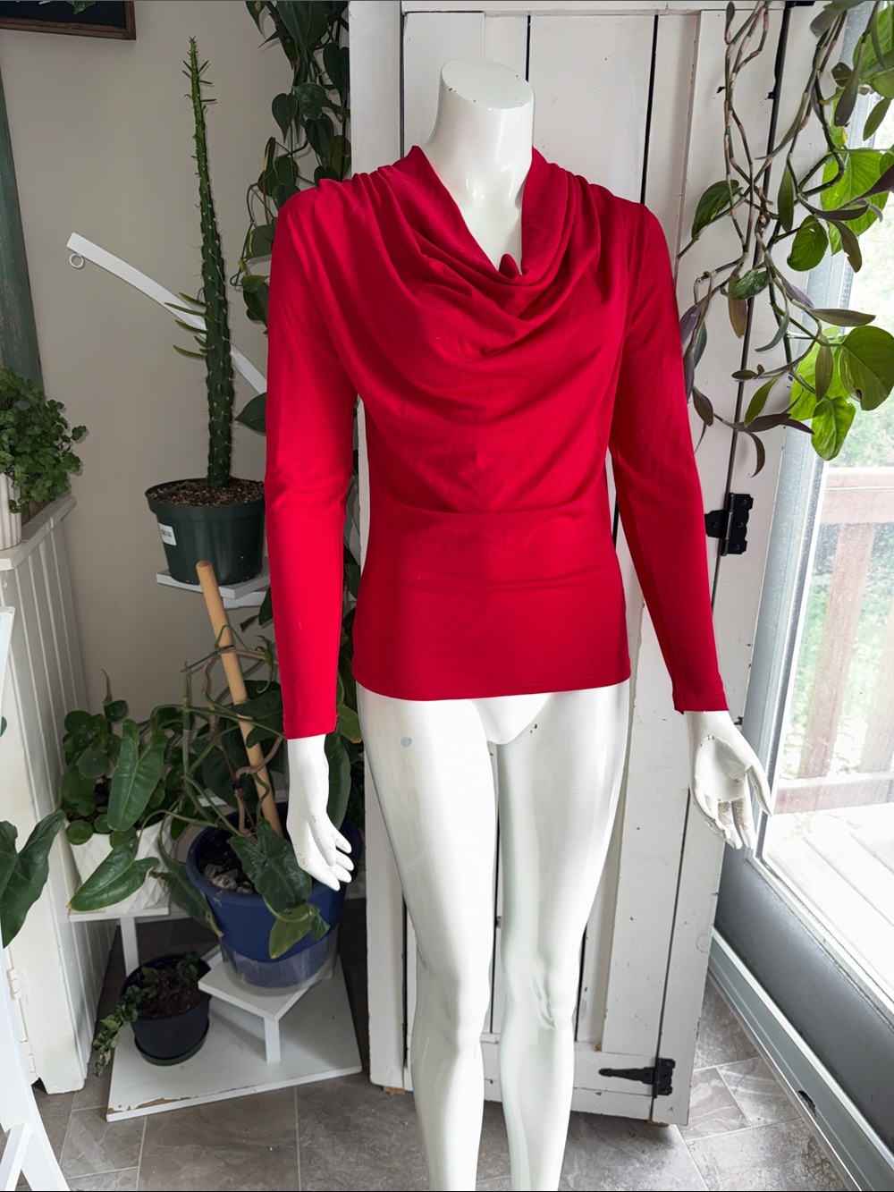 Suzy Shier Women's Red Draped Neck Long Sleeve Blouse NWOT XS